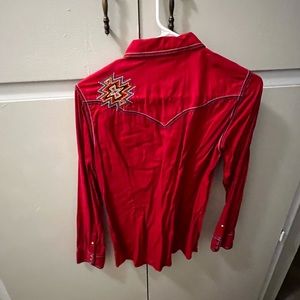 Women medium Ariat button up shirt